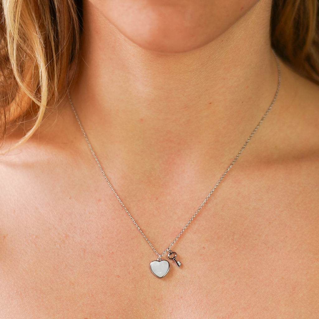 Shimmery Heart Chain
