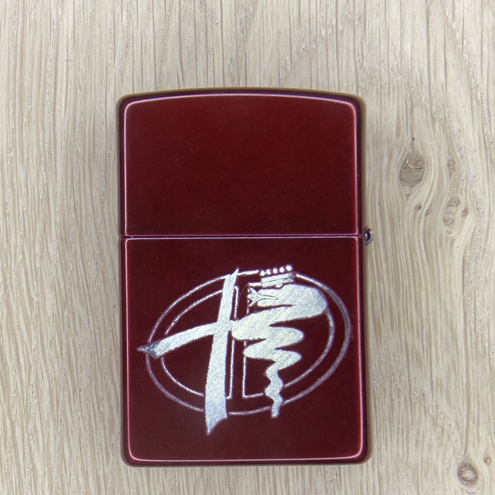 Feuerzeug mit graviertem Logo
